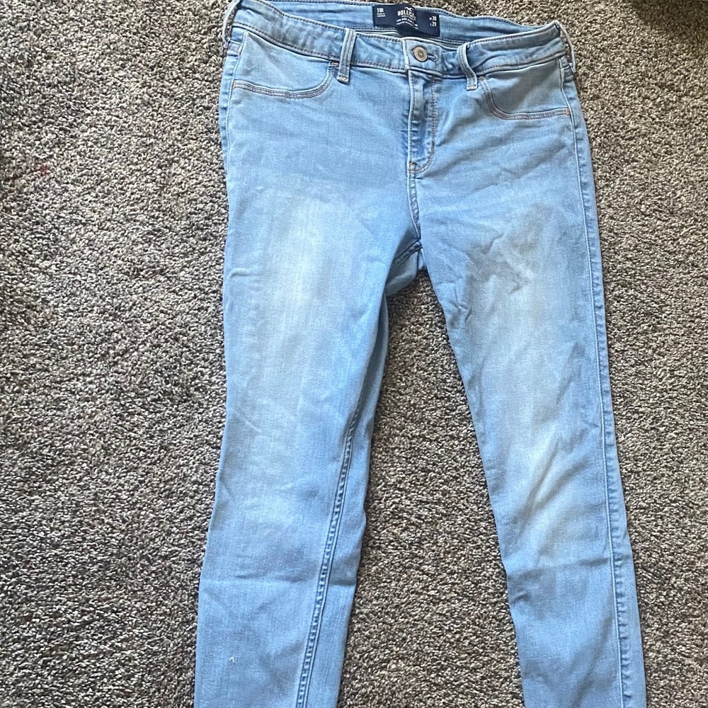 Hollister jeans